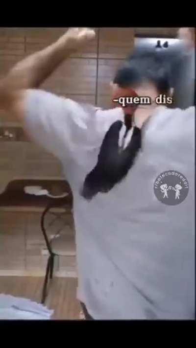 Quem disse eu? Eu disse eu.