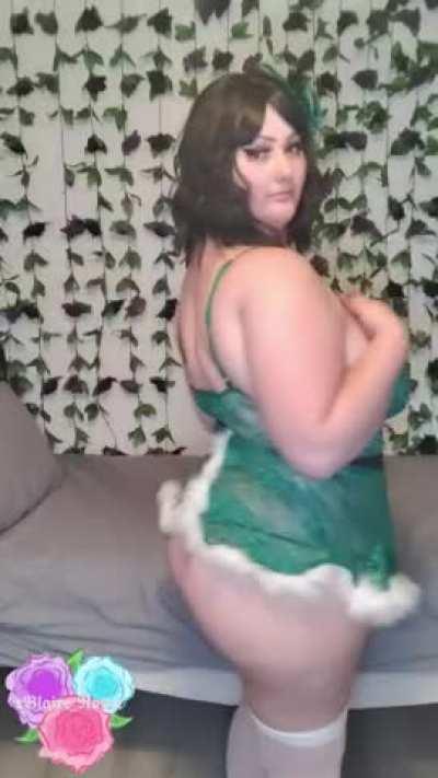 can i be the gift under your tree this year?