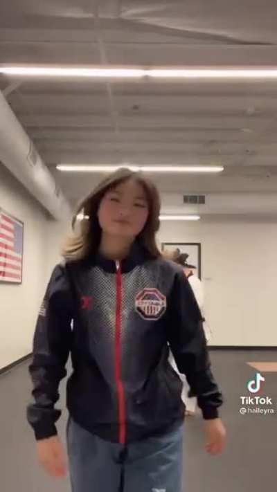 i don't know why, but this gives me jeannie and henry vibes...