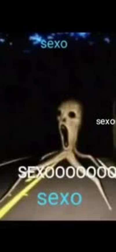 (Sexooooo.) Por cornografista.