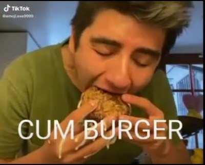 😳😳😳😳😳 se ve apetecible