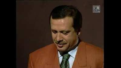 1998 UZUN ADAMA SORULAN 