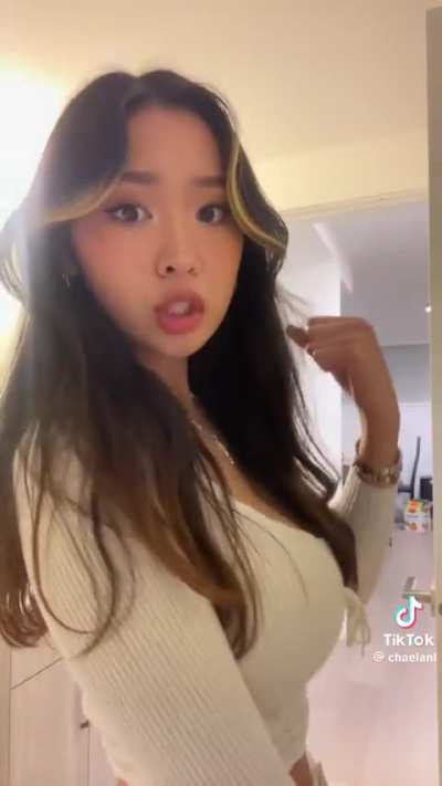 She a natty and a baddie tbh @chaelanl 