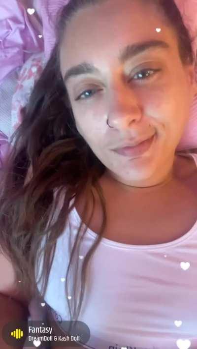 Naked smoke session? [sext] [cam] [gfe] [rate] [pic] [vid] [fan] [dom] [fet] and vanilla friendly!