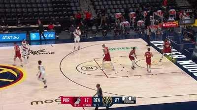 [Highlight] Dame pulls from way back in Portland