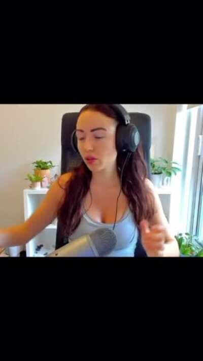 Another clip of moving her hair out the way... on purpose 👀