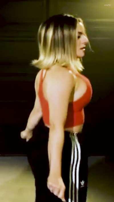 JoJo Levesque shows of her bounce