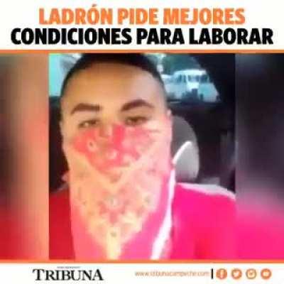 Nomas falto que pidiera afiliacion al IMSS o al ISSSTE.