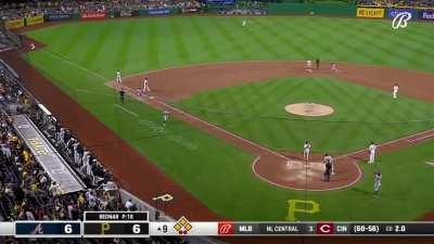 [Highlight] [Highlight] Orlando Arcia's 2-run double gives the Braves the lead in the ninth.