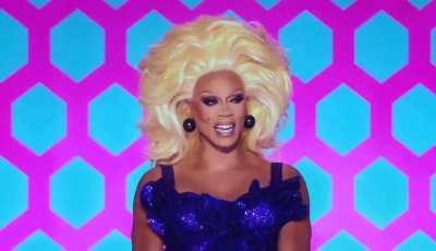 Anyone else OBSESSED with this moment?