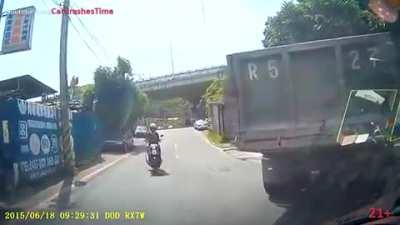 HMFT after I crash into this car