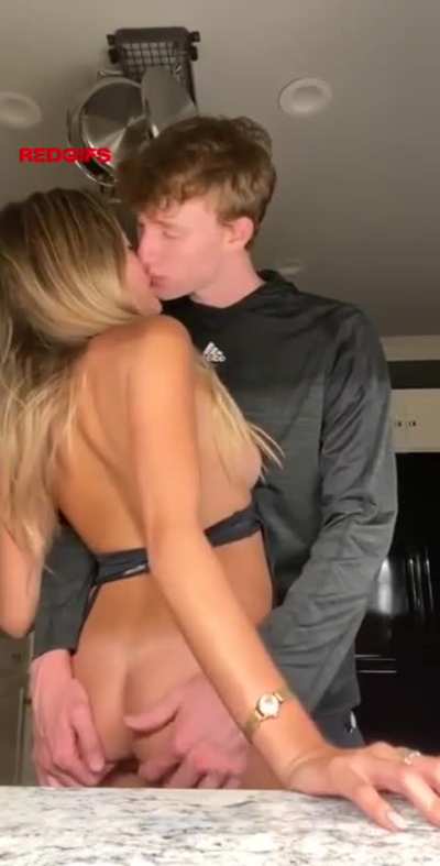 Amateur Latina Pussy Tits [ FLL LNK !N C0MM3NT ]