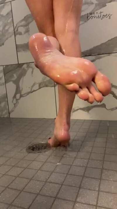 Who wants to help soap me up?