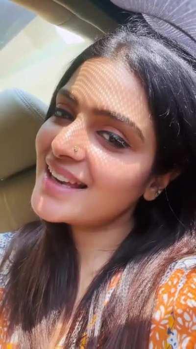 Divya Pillai 😍🤤