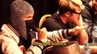 500 dudes cracking their knuckles ta the same time