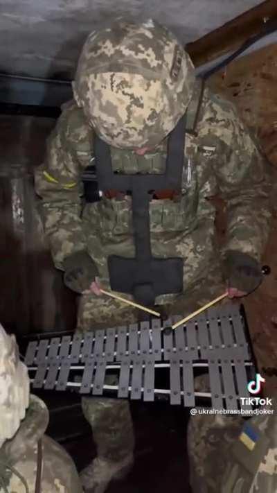 Merry Christmas to the Orthodox Ukrainians on the front line.