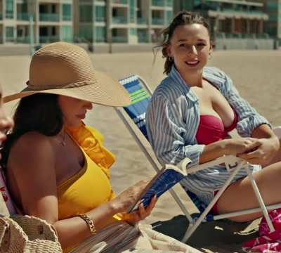 Birthday Hottie: Aubrey Reynolds in Vacation Home Nightmare (2023)