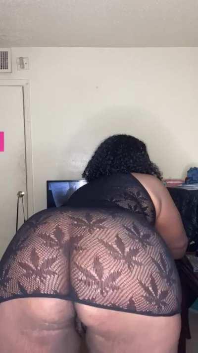 Which do you prefer fat ass or pussy