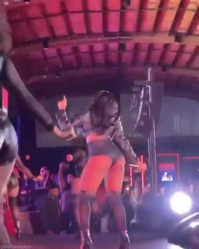 MEGAN SO SEXY ❤️👅