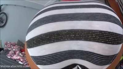 Veronica Secretz Vs Lola Mello