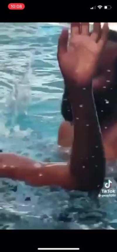 KEEP CALM AND…. DIVE?!