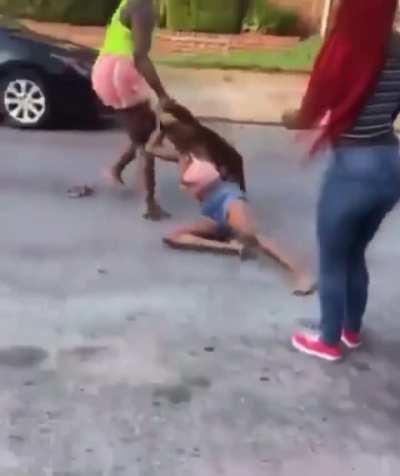 Girl gets swung by hair😭