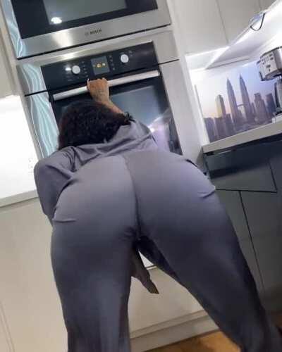 MizzTwerksum Twerkin Somethin