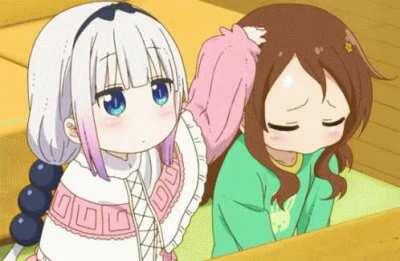 Kanna patting saikawa