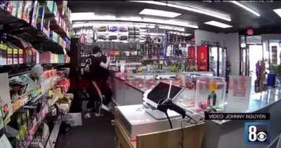 Idiot screams “I’m Dead” after being stabbed trying to rob a smoke shop