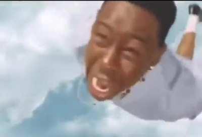 Normal Spartans using drop pods. Spartan who use firefall: