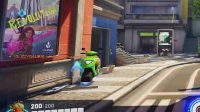 I might have found the best trap in all of Overwatch