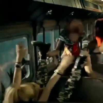 Jeongyeon & Momo being... Jeongyeon & Momo