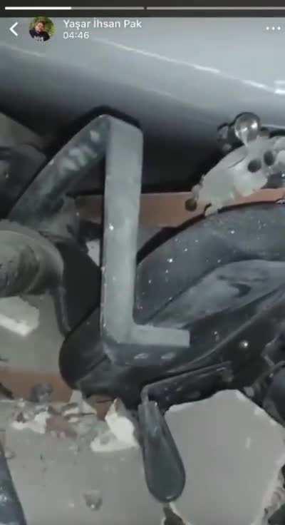 Can someone in Turkey please share this video to try to help this person!!! Also can you please translate what they are saying to English? 🇹🇷🙏🇹🇷