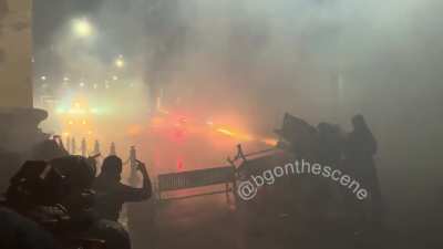 Gatling Protest Contraption vs Cops Water Canon