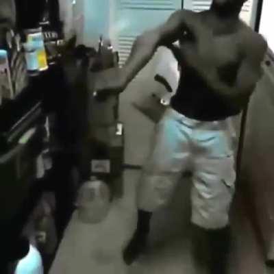 HTDYB Hitting the whip at maximum force