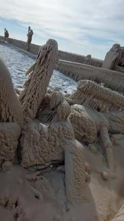 I heard you all like ice dicks ( daytime pics to get your day started right)