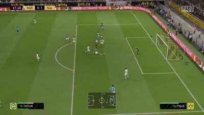 The Most Unorthodox Striking Partnership