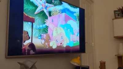 Cat Watches Cartoons