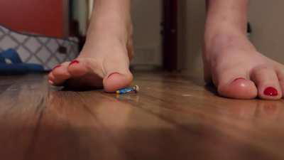 I broke up with my tiny boyfriend...by crushing him. 😋