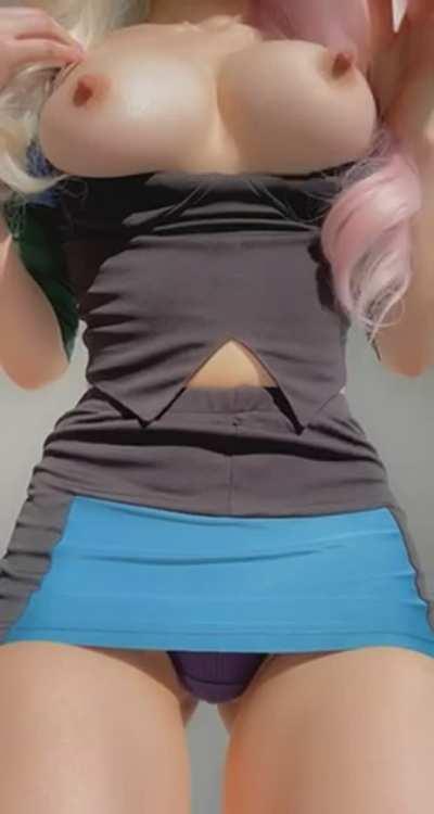 Do you like petite Asians w perky tits? 🥺🇯🇵