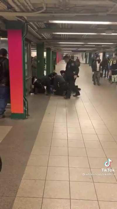 Music, Crack and Crime