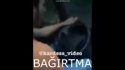 BAĞIRMA!