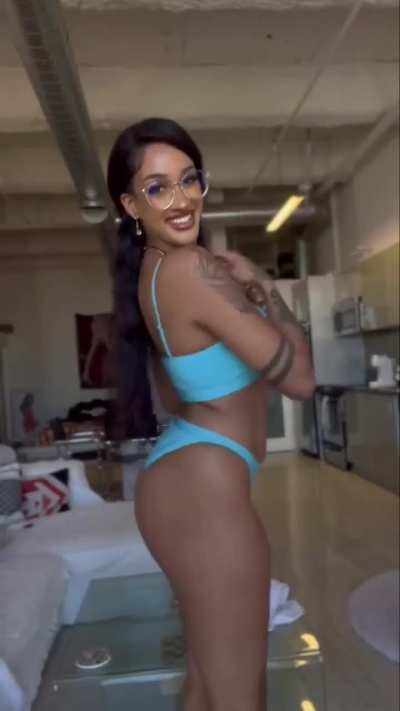 Mollyrockk on telegram 