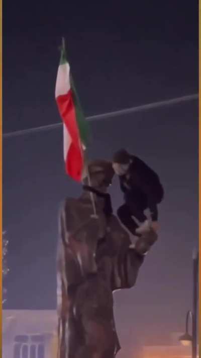 REQUEST: Made a song, seeking recs for videos to illustrate it [this is a clip, full linked] - what are the best videos of Iranians standing up to the regime to include?