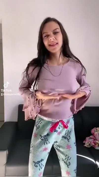 @babyjenni1fer (babyjennifer1 is banned) 