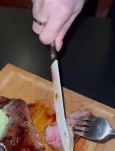 HMC while I eat a steak