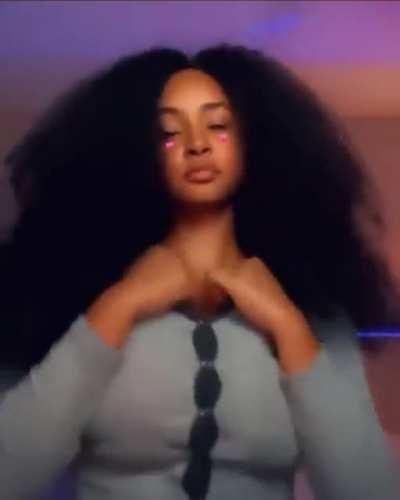 Wait for it...🍼🍼🍼