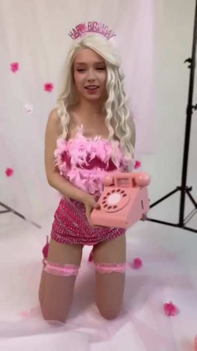 Happy Sweet 2️⃣1️⃣ Fascinating Diana! 🎂🌺🎉🎊