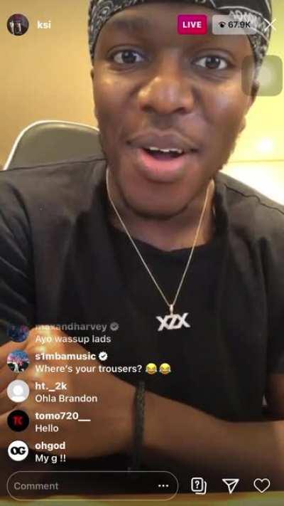 Fatneek caught naked Live (what a dumbass)