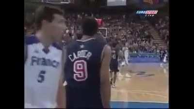 20 years ago today, Vince Carter dunked over 7'2